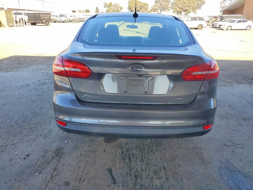2016 Ford Focus მანქანა იყიდება აუქციონზე, vin: 1FADP3F27GL254634, აუქციონის ნომერი: 71087526