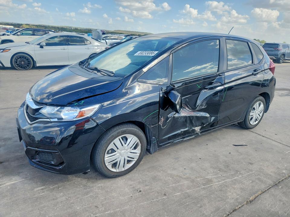 69233086 :رقم المزاد ، 3HGGK5H45KM729559 vin ، 2019 Honda Fit مزاد بيع