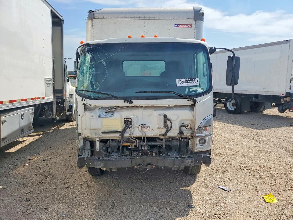69065966 :رقم المزاد ، 54DC4W1D2RS220114 vin ، 2024 Isuzu Npr Hd مزاد بيع