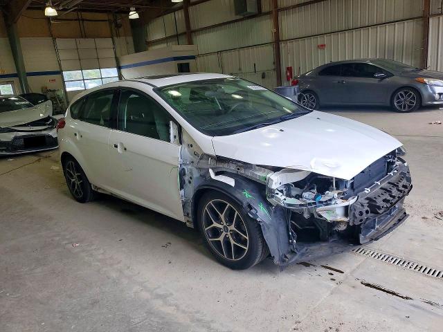 Продажа на аукционе авто 2017 Ford Focus, vin: 1FADP3M25HL213049, номер лота: 70503786