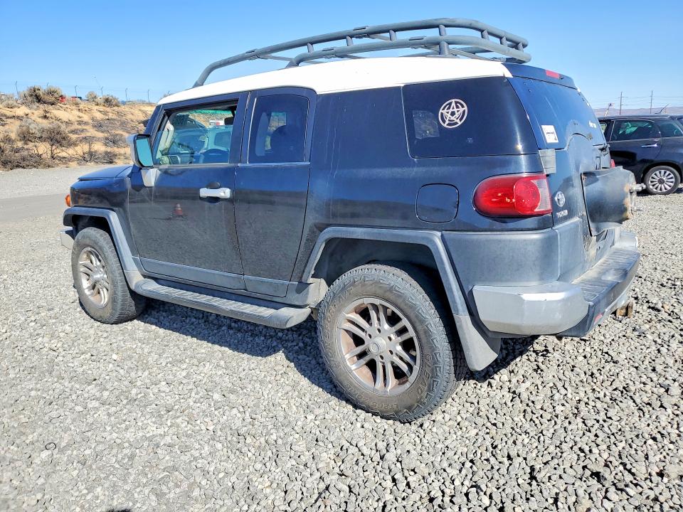 2007 Toyota Fj Cruiser მანქანა იყიდება აუქციონზე, vin: JTEBU11F270039247, აუქციონის ნომერი: 68839086