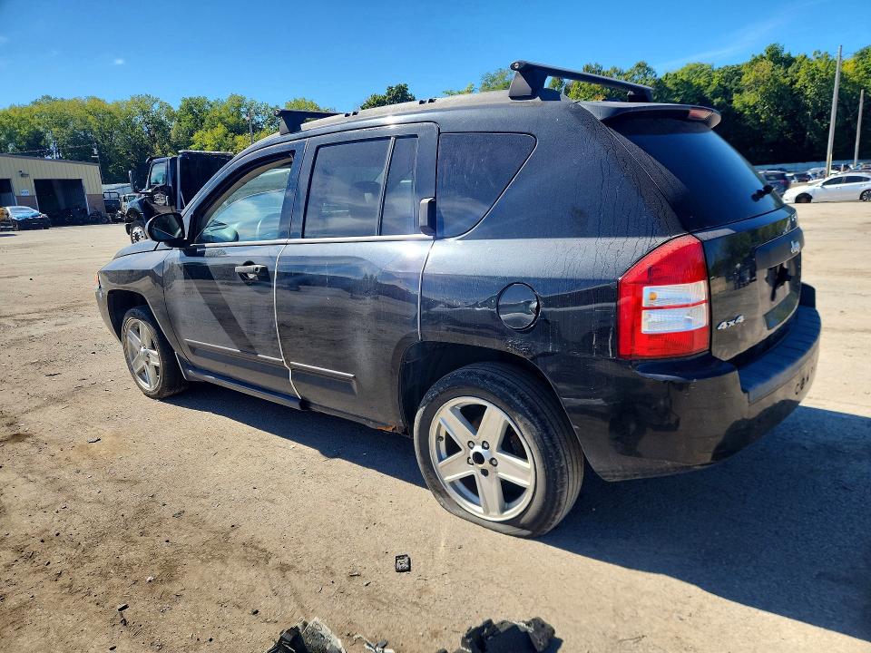 70218686 :رقم المزاد ، 1J8FF47B39D192617 vin ، 2009 Jeep Compass مزاد بيع