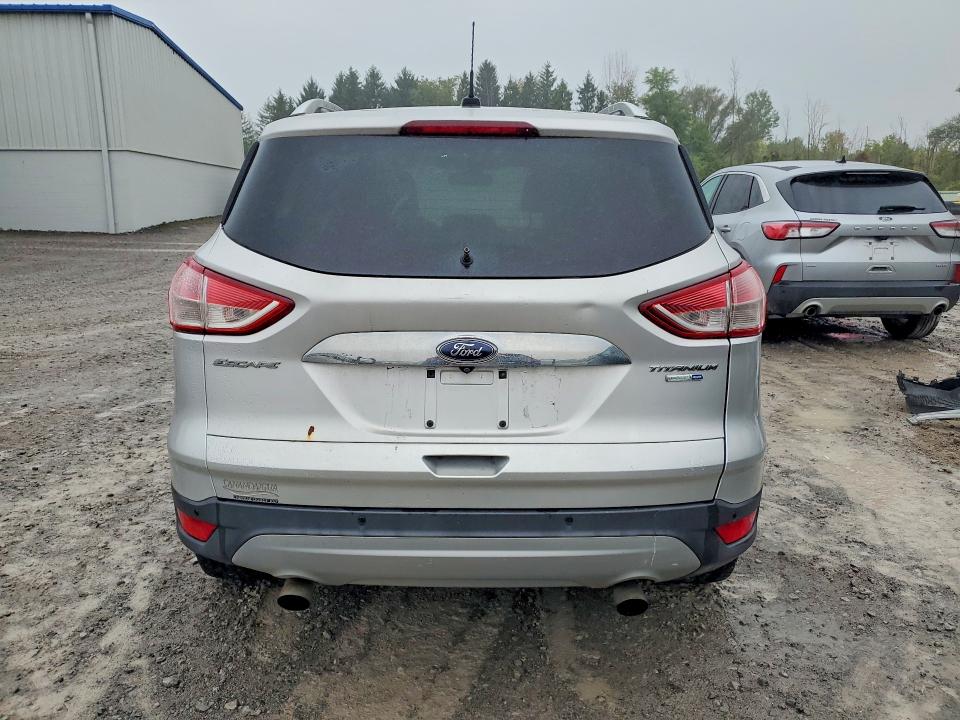 Продаж на аукціоні авто 2015 Ford Escape, vin: 1FMCU9J95FUA19885, номер лоту: 70953796