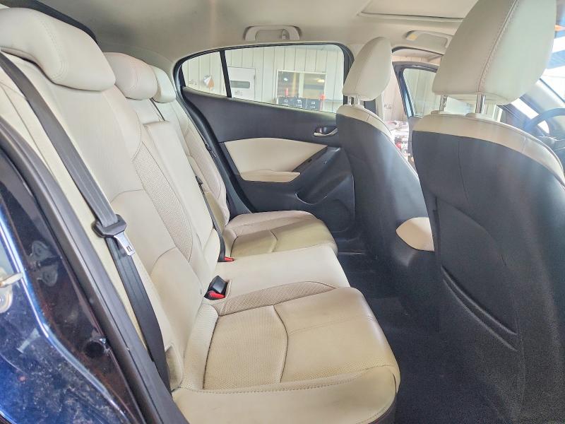 Продаж на аукціоні авто 2018 Mazda 3, vin: 3MZBN1M35JM165123, номер лоту: 68098726
