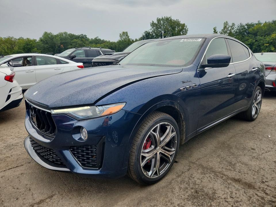 Продажа на аукционе авто 2023 Maserati Levante, vin: ZN661YUM6PX435611, номер лота: 67845696