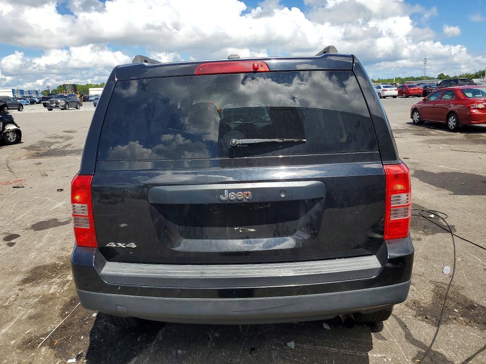 67566476 :رقم المزاد ، 1C4NJRBBXGD500305 vin ، 2016 Jeep Patriot مزاد بيع