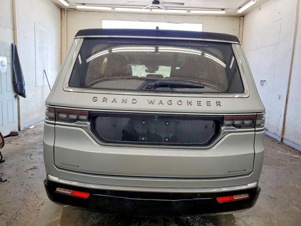 Продажа на аукционе авто 2022 Jeep Grand Wagoneer, vin: 1C4SJVGJ2NS154304, номер лота: 68767406