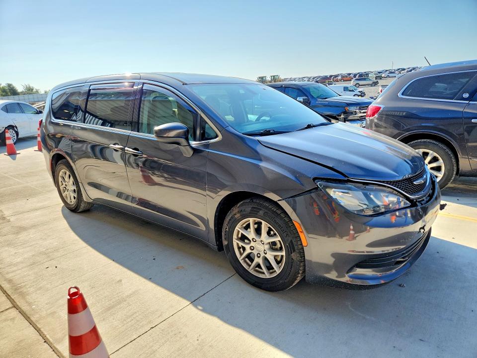 67187646 :رقم المزاد ، 2C4RC1DG7HR516112 vin ، 2017 Chrysler Pacifica مزاد بيع