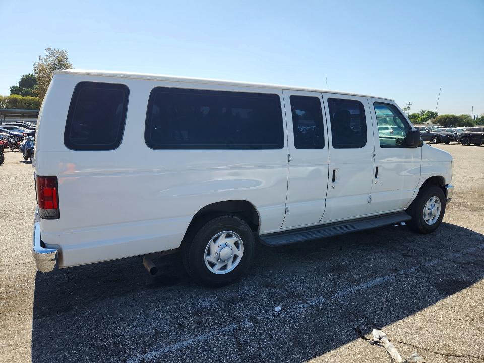 70270816 :رقم المزاد ، 1FBSS3BL1CDB20435 vin ، 2012 Ford Econoline مزاد بيع