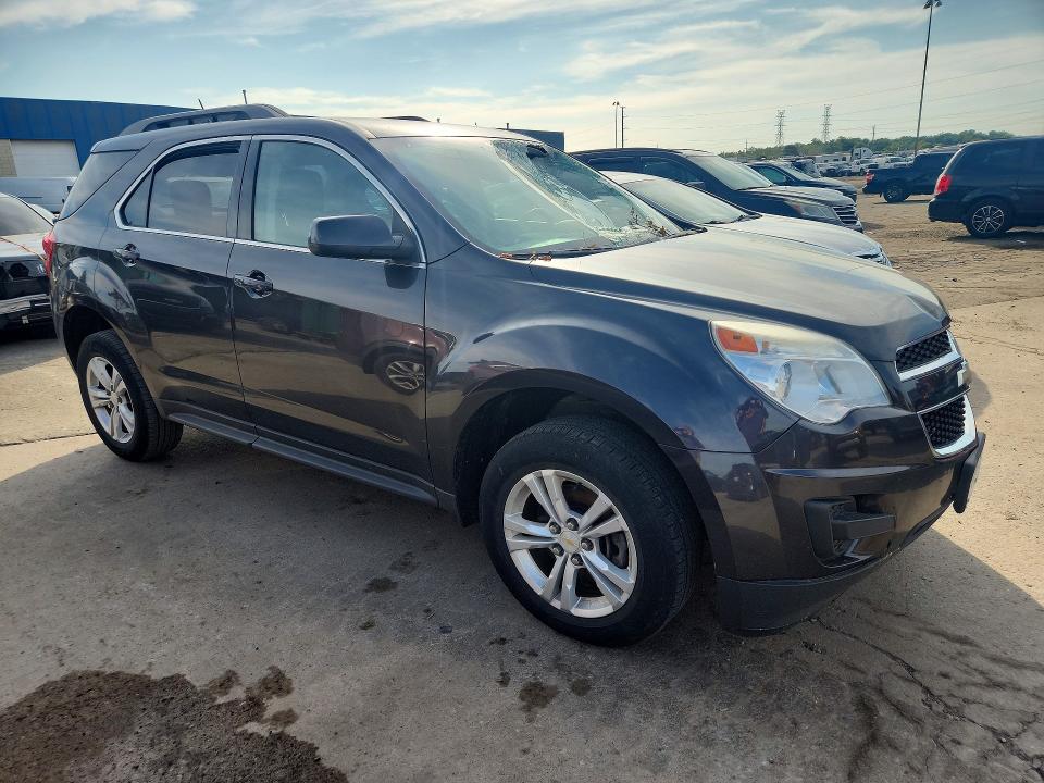 69042136 :رقم المزاد ، 2GNALBEK8F6356723 vin ، 2015 Chevrolet Equinox مزاد بيع