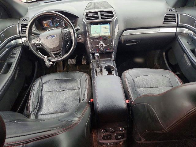 69501686 :رقم المزاد ، 1FM5K8GT1HGD82519 vin ، 2017 Ford Explorer مزاد بيع