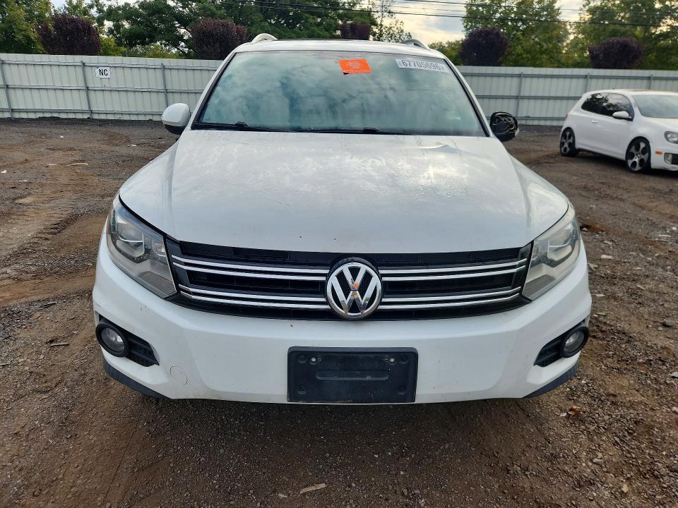 Продаж на аукціоні авто 2016 Volkswagen Tiguan, vin: WVGBV7AX2GW546168, номер лоту: 67705696