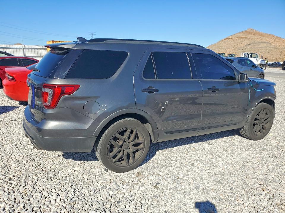 Продажа на аукционе авто 2017 Ford Explorer, vin: 1FM5K8GT7HGC77936, номер лота: 70353486