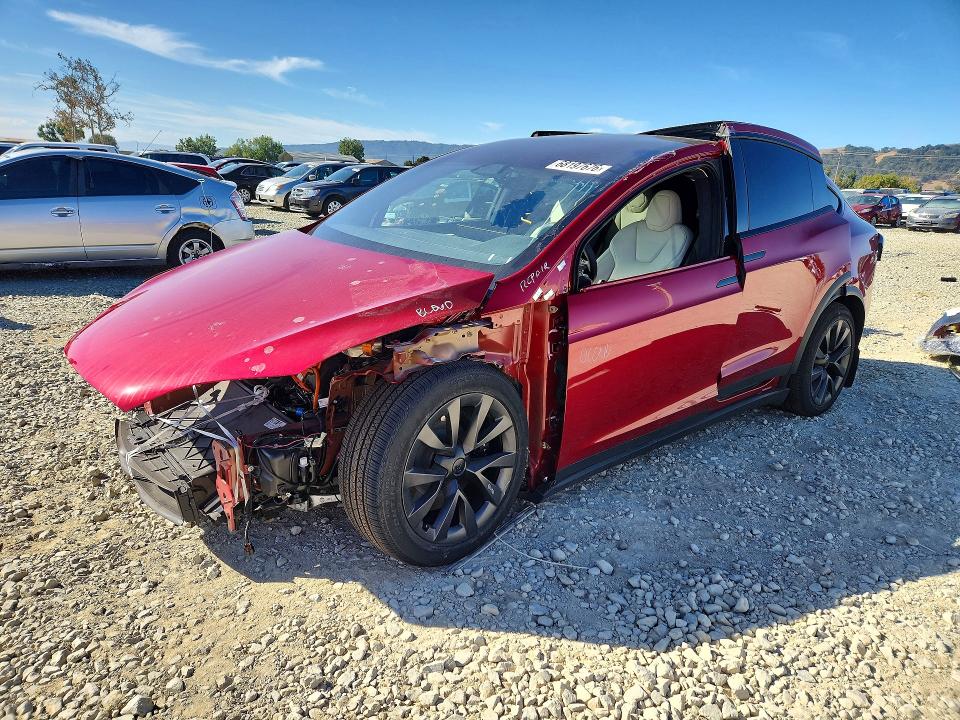Auction sale of the 2025 Tesla Model X, vin: 7SAXCBE56SF469140, lot number: 68197676