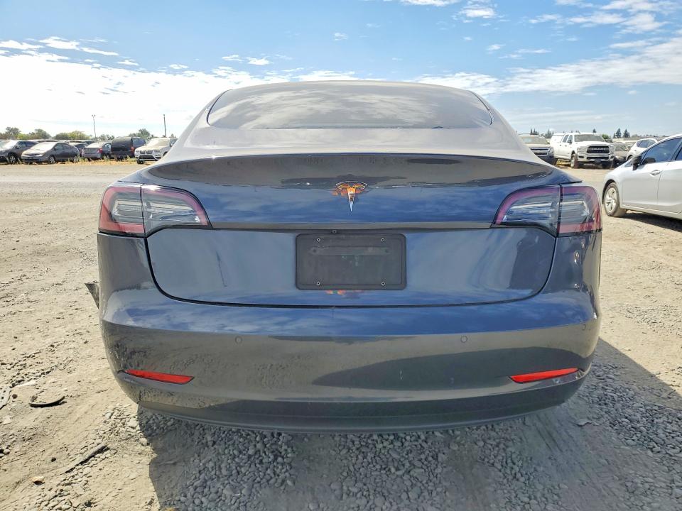 Продажа на аукционе авто 2022 Tesla Model 3, vin: 5YJ3E1EA8NF241691, номер лота: 67918806