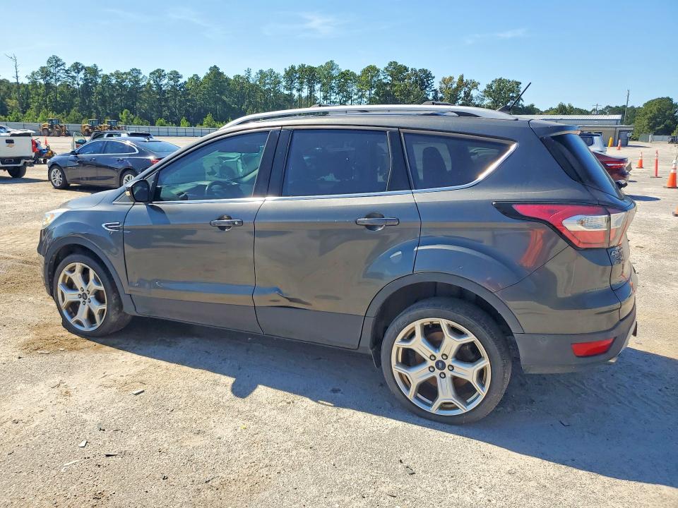 2018 Ford Escape მანქანა იყიდება აუქციონზე, vin: 1FMCU0J97JUA16474, აუქციონის ნომერი: 70940596