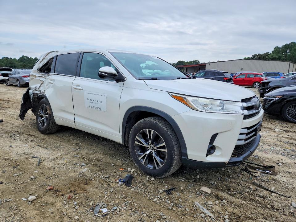 67434706 :رقم المزاد ، 5TDBZRFH0HS358952 vin ، 2017 Toyota Highlander مزاد بيع
