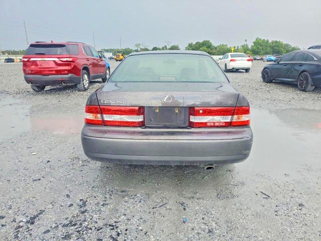 Auction sale of the 2000 Lexus Es, vin: JT8BF28G2Y5098188        , lot number: 66284026