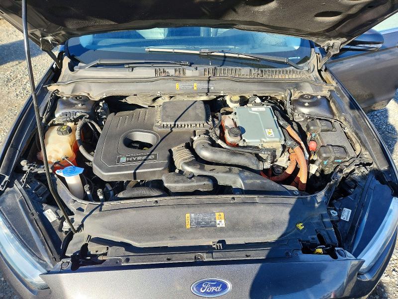 Auction sale of the 2015 Ford Fusion, vin: 3FA6P0LU8FR106103, lot number: 70689696