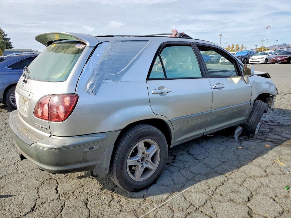 Продажа на аукционе авто 2000 Lexus Rx, vin: JT6HF10U2Y0140340, номер лота: 67932206