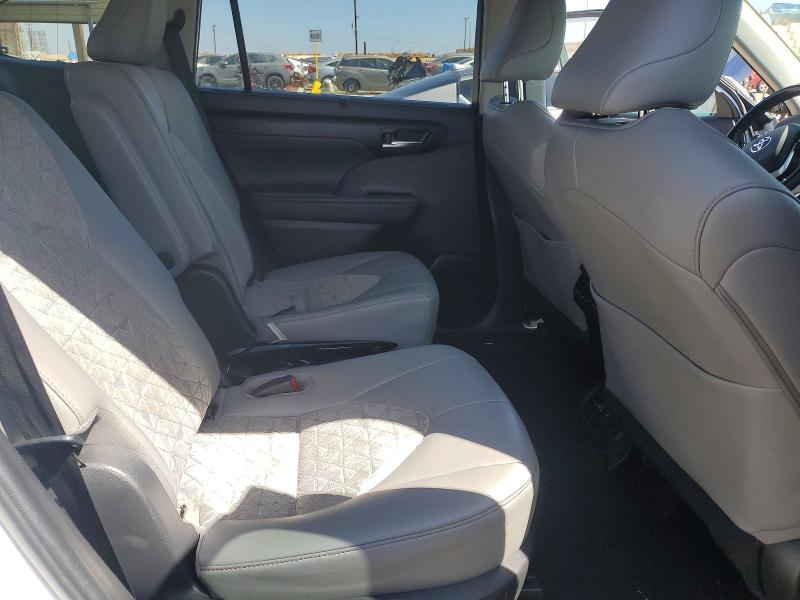 Продаж на аукціоні авто 2023 Toyota Highlander, vin: 5TDABRCH4PS566383, номер лоту: 68696606