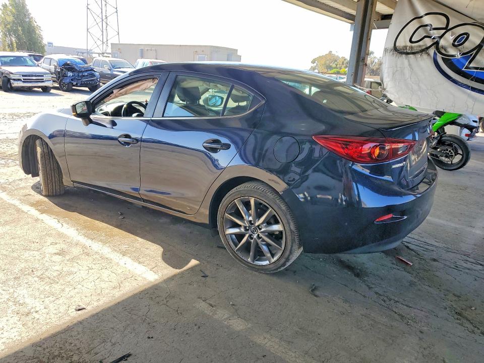 Продаж на аукціоні авто 2018 Mazda 3, vin: 3MZBN1V33JM191380, номер лоту: 69157336