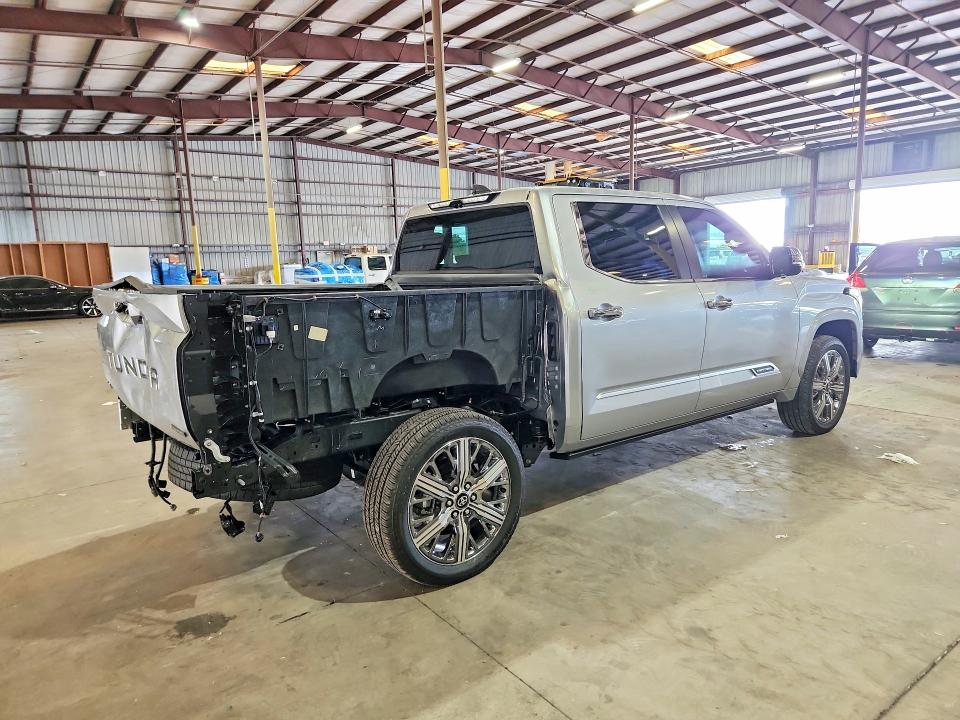 Продажа на аукционе авто 2026 Toyota Tundra, vin: 5TFVC5DBXTX146181, номер лота: 68978236