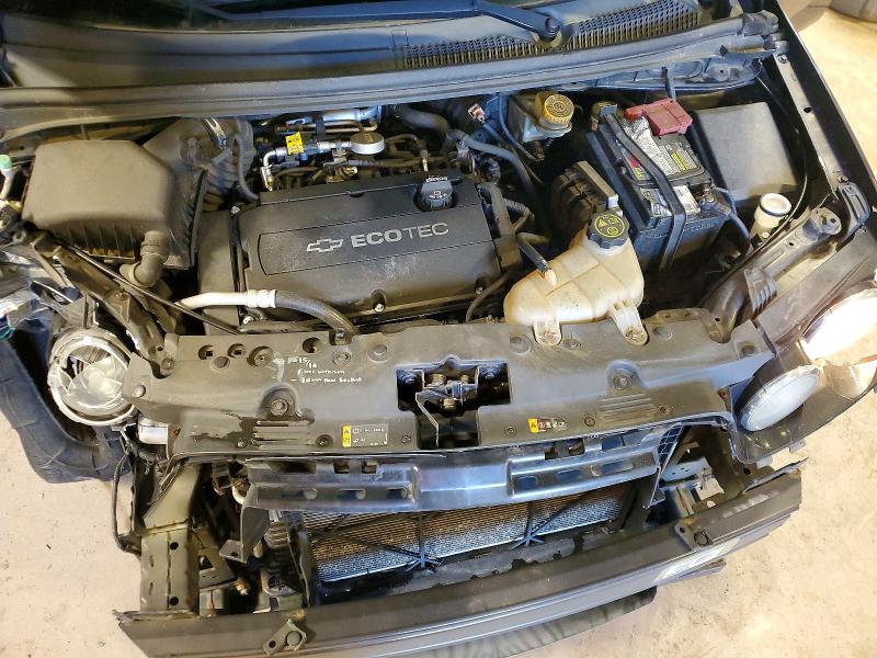 67897796 :رقم المزاد ، 1G1JC5SG3F4113566 vin ، 2015 Chevrolet Sonic مزاد بيع
