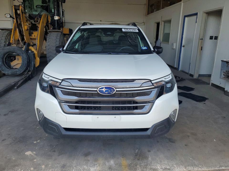 Продажа на аукционе авто 2025 Subaru Forester, vin: JF2SLDDC4SH542851, номер лота: 69642356
