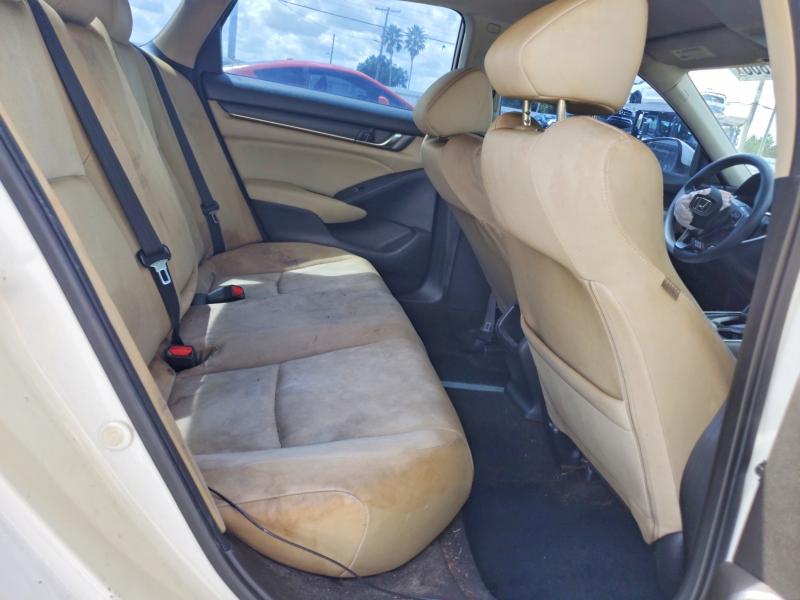 Продаж на аукціоні авто 2018 Honda Accord, vin: 1HGCV1F10JA131625, номер лоту: 69221866