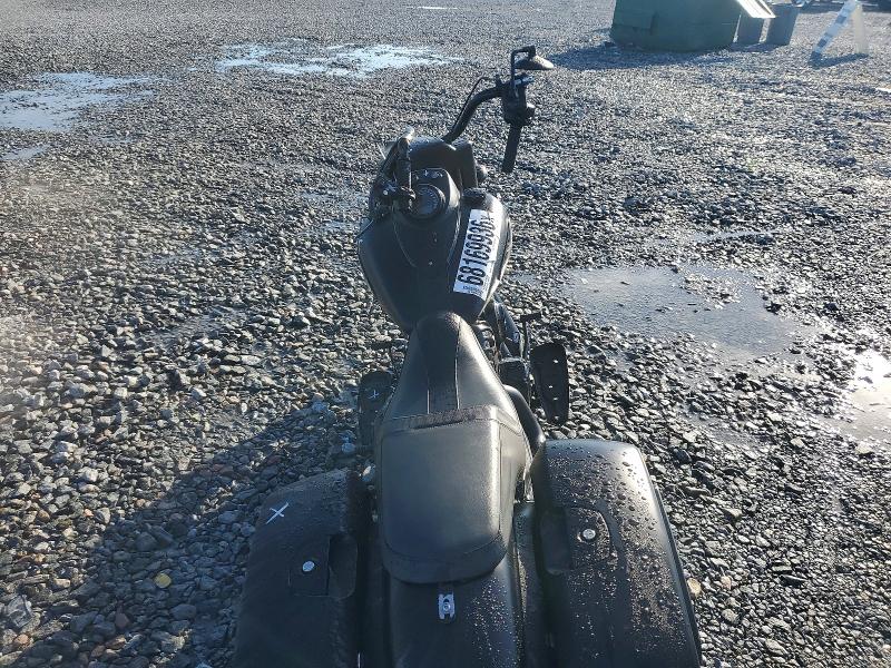 2021 Indian Motorcycle Co. Springfield მანქანა იყიდება აუქციონზე, vin: 56KTJDDBXM3394165, აუქციონის ნომერი: 68169936