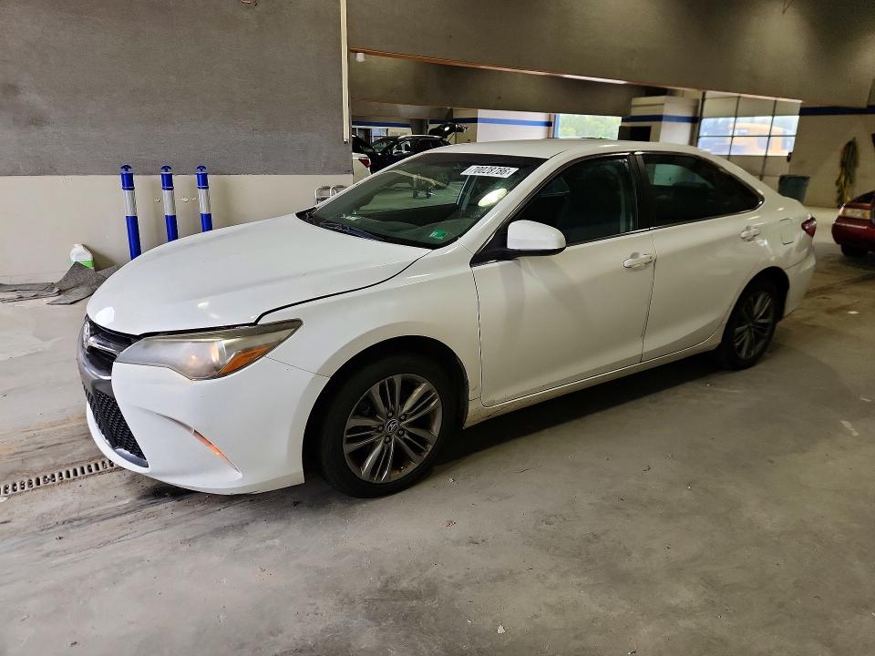 Aukcja sprzedaży 2016 Toyota Camry, vin: 4T1BF1FK5GU140338, numer aukcji: 70028786