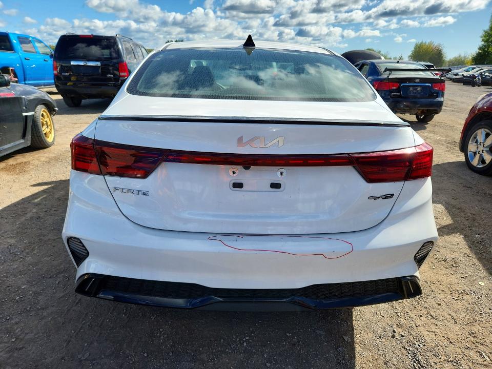 68514046 :رقم المزاد ، 3KPF54AD4NE466758 vin ، 2022 Kia Forte مزاد بيع