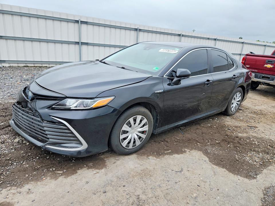 Продаж на аукціоні авто 2021 Toyota Camry, vin: 4T1C31AK6MU021102, номер лоту: 68657006