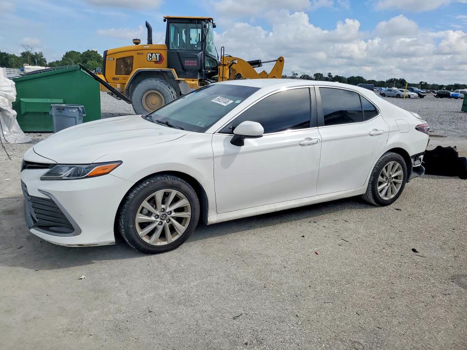2023 Toyota Camry მანქანა იყიდება აუქციონზე, vin: 4T1C11AK8PU813634, აუქციონის ნომერი: 69020106