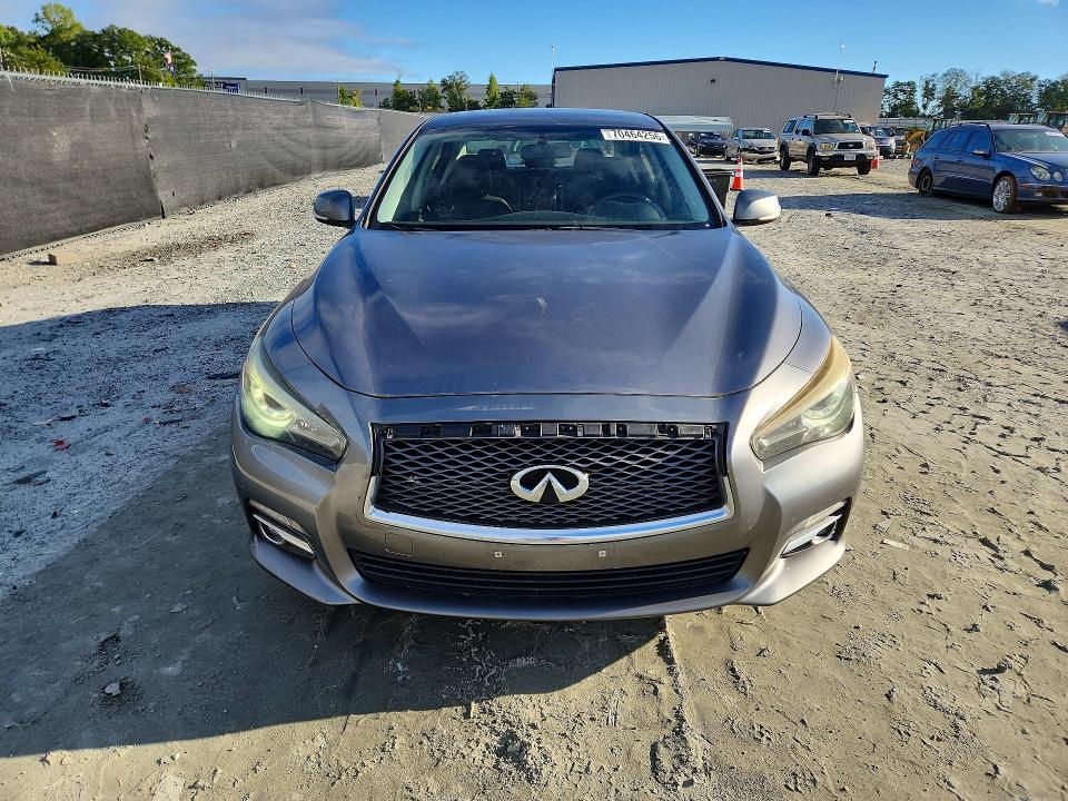 70464256 :رقم المزاد ، JN1BV7APXFM339710 vin ، 2015 Infiniti Q50 مزاد بيع