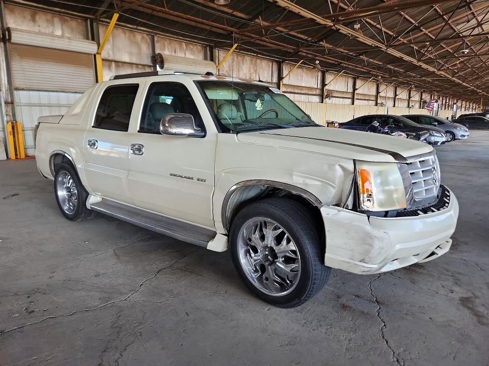 Auction sale of the 2005 Cadillac Escalade, vin: 3GYEK62N55G203796        , lot number: 69248646