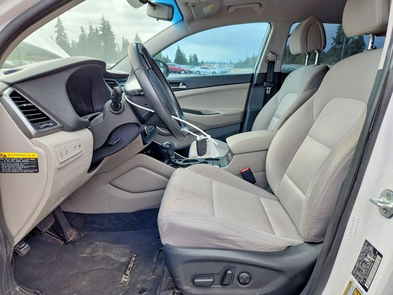 2017 Hyundai Tucson მანქანა იყიდება აუქციონზე, vin: KM8J33A26HU549327, აუქციონის ნომერი: 68630596