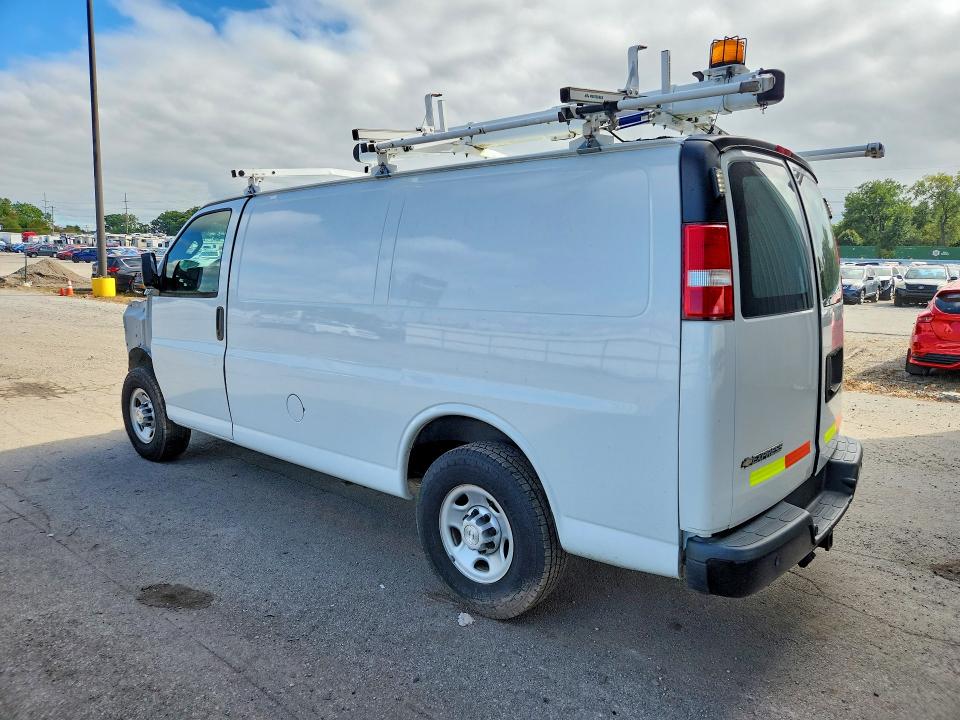 70619616 :رقم المزاد ، 1GCWGAFP2K1304122 vin ، 2019 Chevrolet Express G2500 مزاد بيع