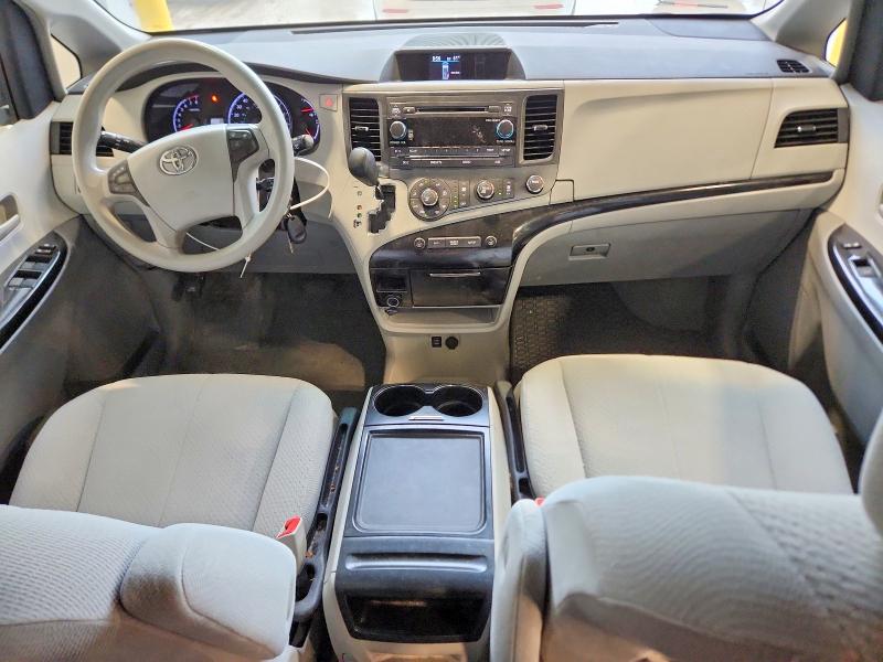 2012 Toyota Sienna მანქანა იყიდება აუქციონზე, vin: 5TDKK3DC7CS208905, აუქციონის ნომერი: 70601026
