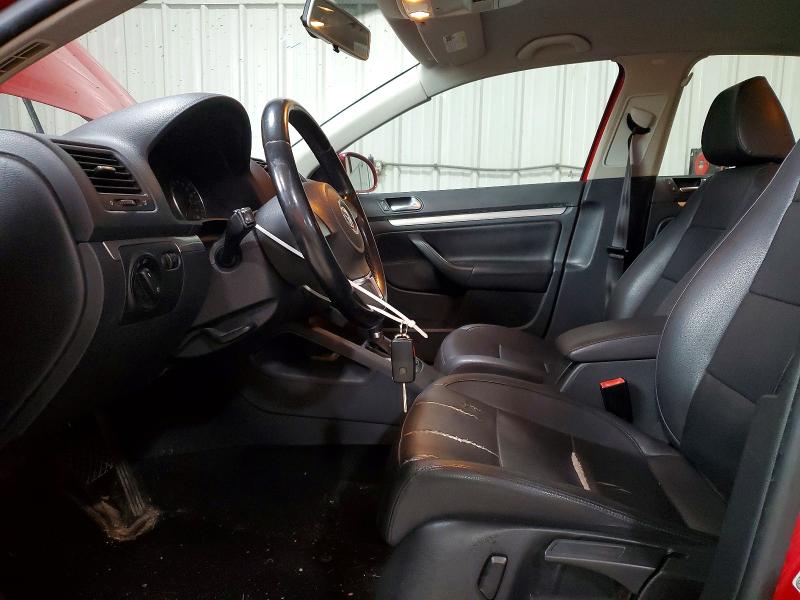 69352496 :رقم المزاد ، 3VWAX7AJ8AM112296 vin ، 2010 Volkswagen Jetta مزاد بيع
