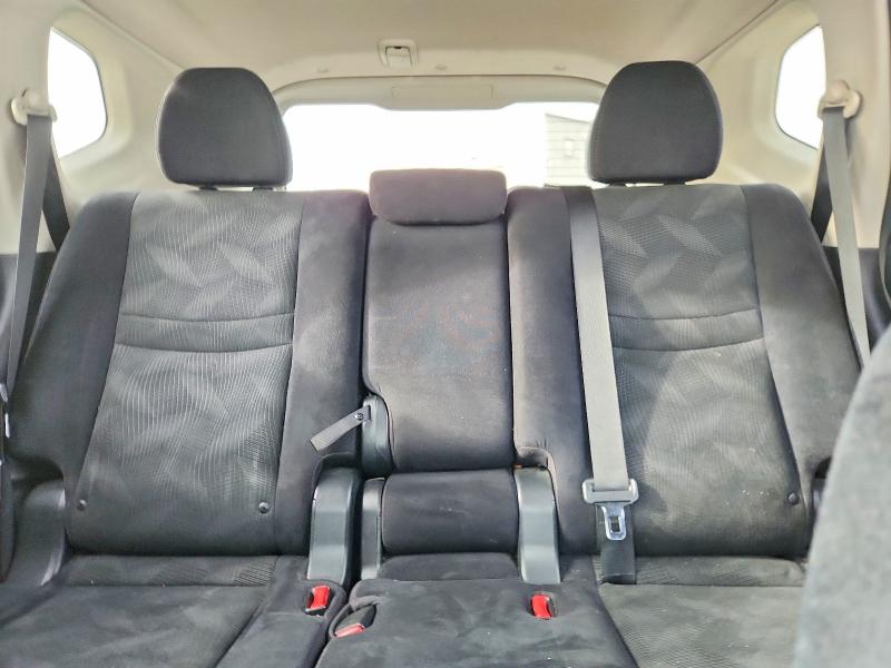 69381856 :رقم المزاد ، 5N1AT2MV2FC836778 vin ، 2015 Nissan Rogue مزاد بيع