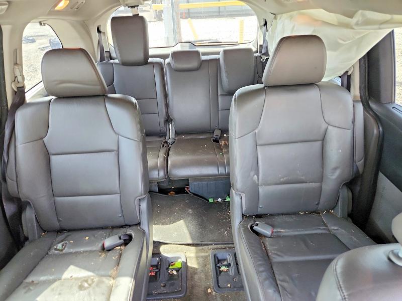 69288846 :رقم المزاد ، 5FNRL5H60FB081998 vin ، 2015 Honda Odyssey مزاد بيع