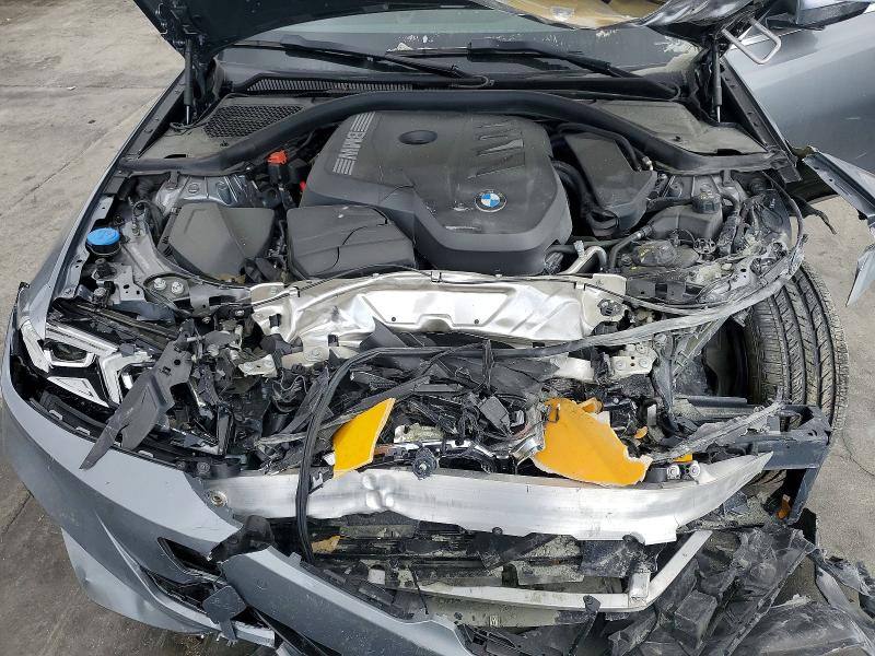 2026 Bmw 330i მანქანა იყიდება აუქციონზე, vin: WBA13LA09TFV97983, აუქციონის ნომერი: 69307066