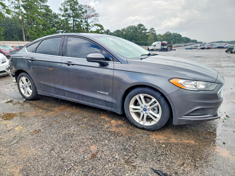 Продаж на аукціоні авто 2018 Ford Fusion, vin: 3FA6P0LU7JR210381, номер лоту: 67412726