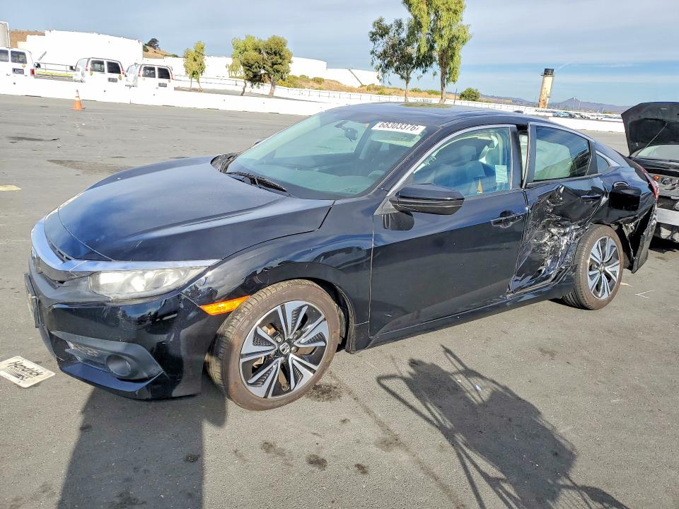 Продаж на аукціоні авто 2017 Honda Civic, vin: 19XFC1F39HE205585, номер лоту: 68303376