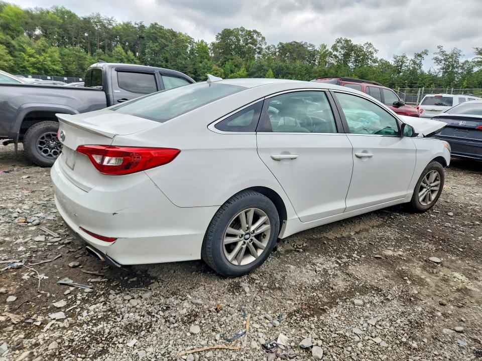 Продажа на аукционе авто 2016 Hyundai Sonata, vin: 5NPE24AF3GH307556, номер лота: 68647266