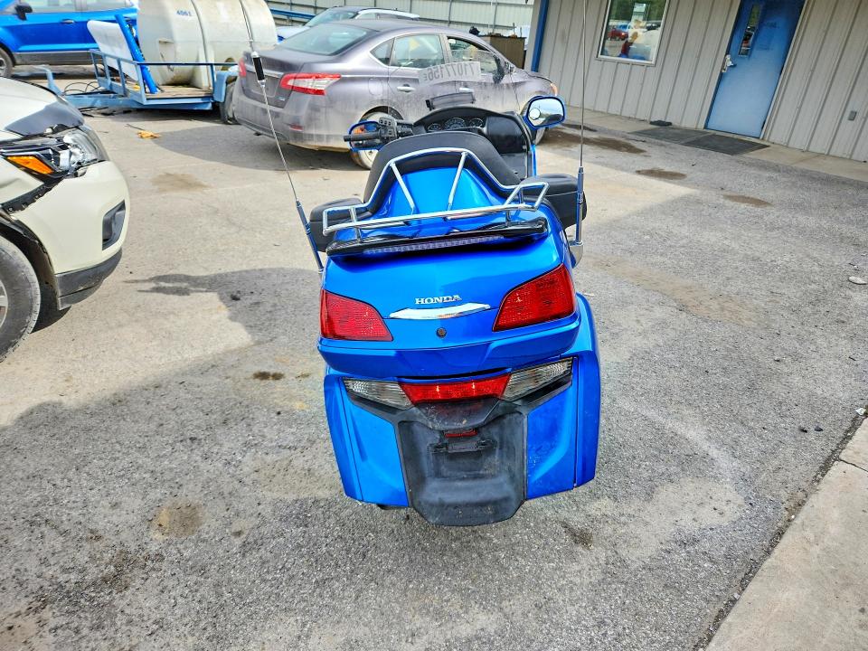 71077156 :رقم المزاد ، JH2SC68H1CK001512 vin ، 2012 Honda Gl1800 مزاد بيع