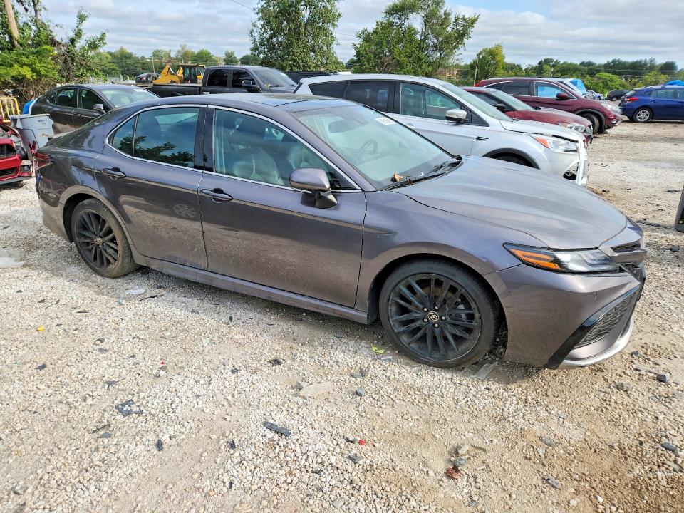 2023 Toyota Camry მანქანა იყიდება აუქციონზე, vin: 4T1K61AK4PU761545, აუქციონის ნომერი: 69516686