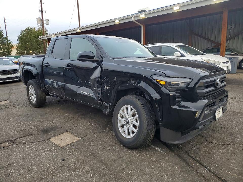 Продаж на аукціоні авто 2025 Toyota Tacoma, vin: 3TMLB5JN6SM124952, номер лоту: 70099426